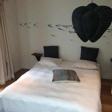B&B L'Arbre De Vie Ixelles Luaran gambar