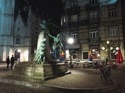 B&B L'Arbre De Vie Ixelles Luaran gambar