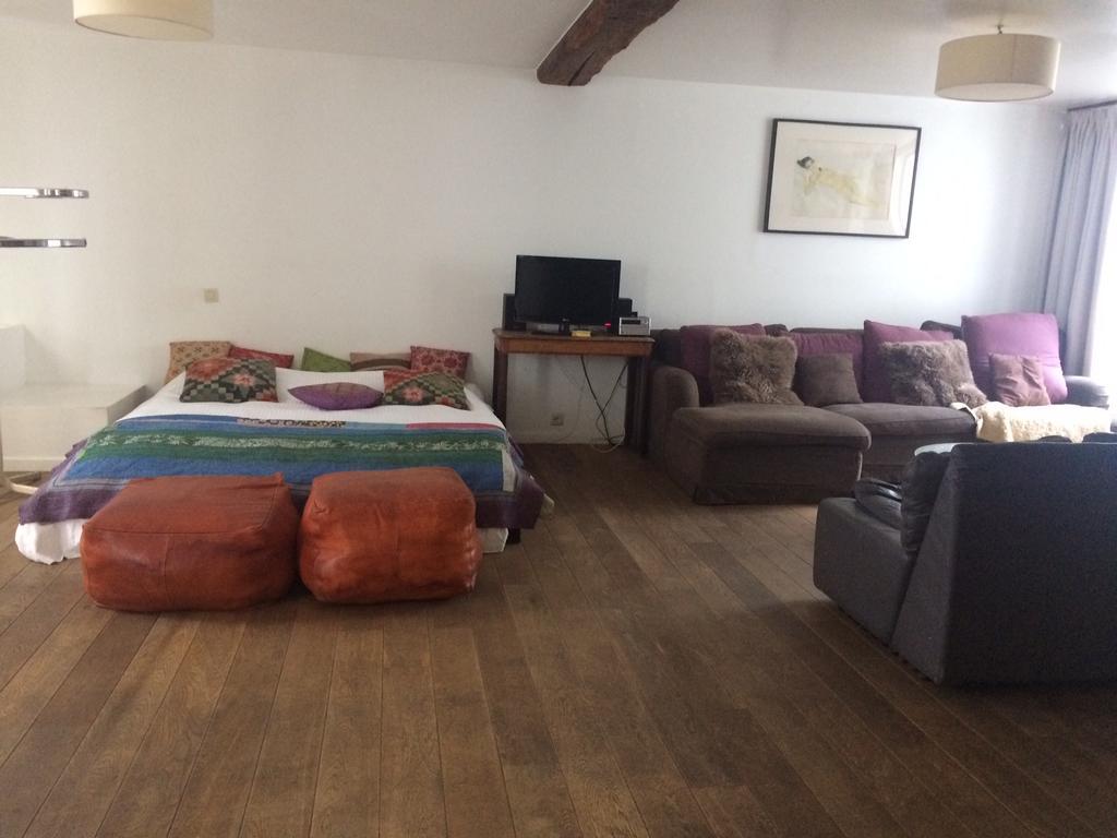 B&B L'Arbre De Vie Ixelles Luaran gambar