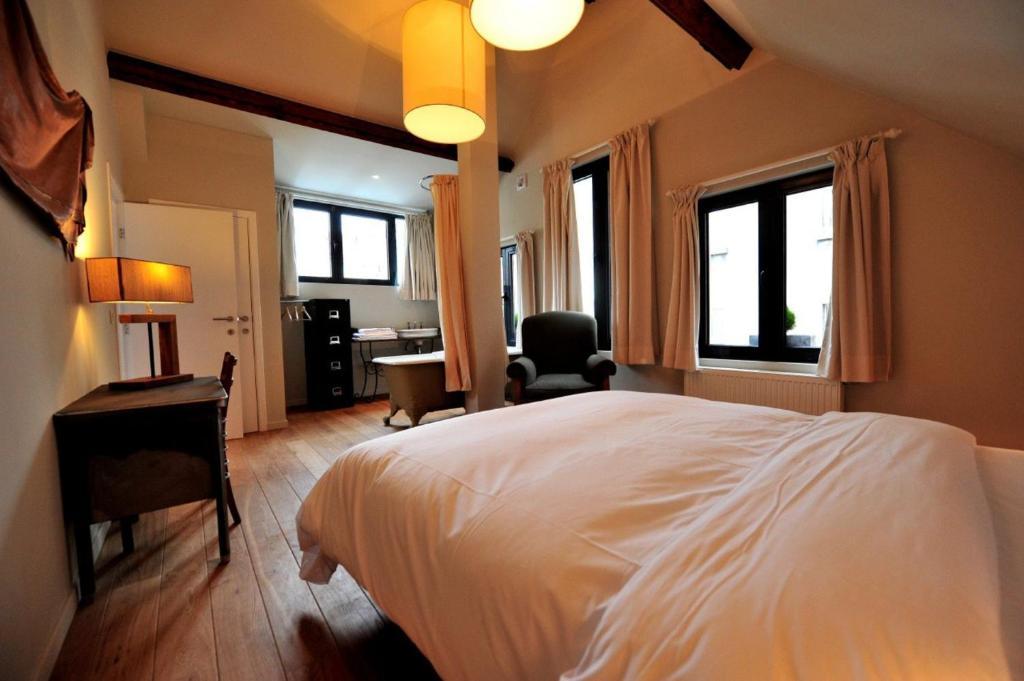 B&B L'Arbre De Vie Ixelles Luaran gambar